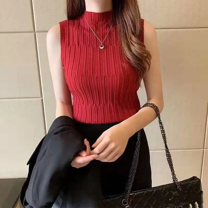 Plain Knitted Sleeveless Crop Tank Tops For Women