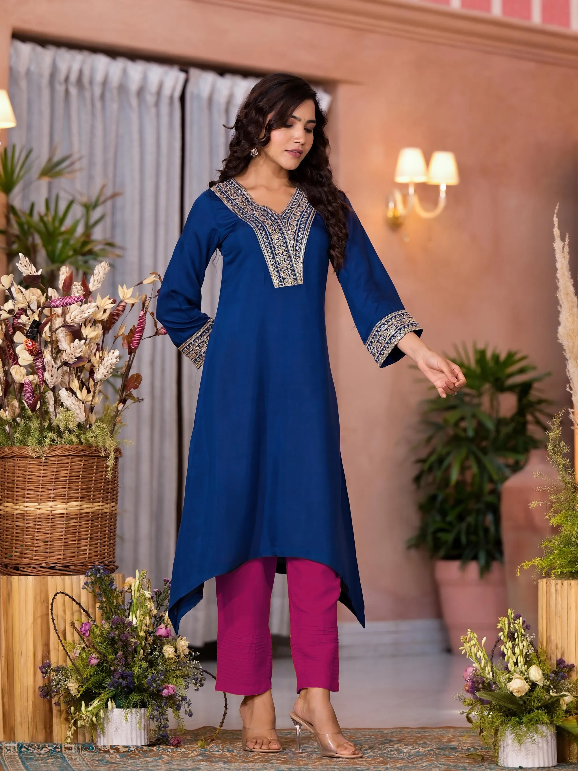 Royal Blue Zari Embroidered Viscose Kurta & Pant Set With Sequins