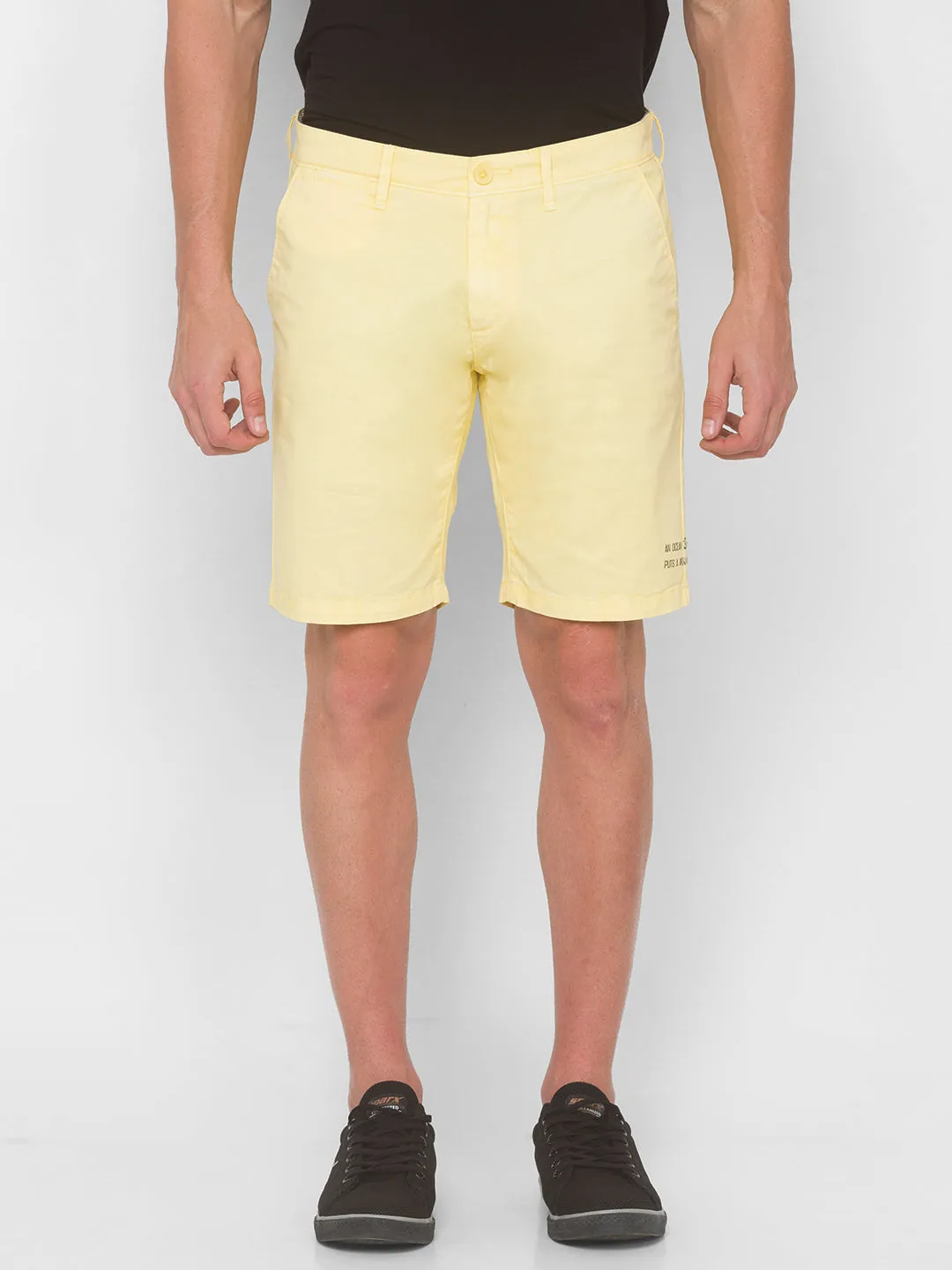 Spykar Men Yellow Cotton Slim Fit Casual Shorts