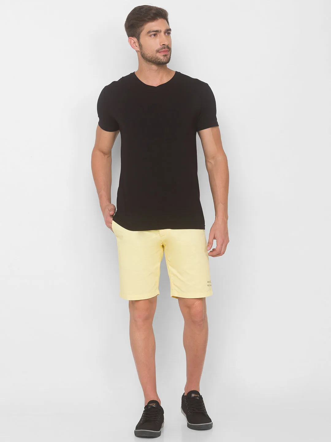 Spykar Men Yellow Cotton Slim Fit Casual Shorts