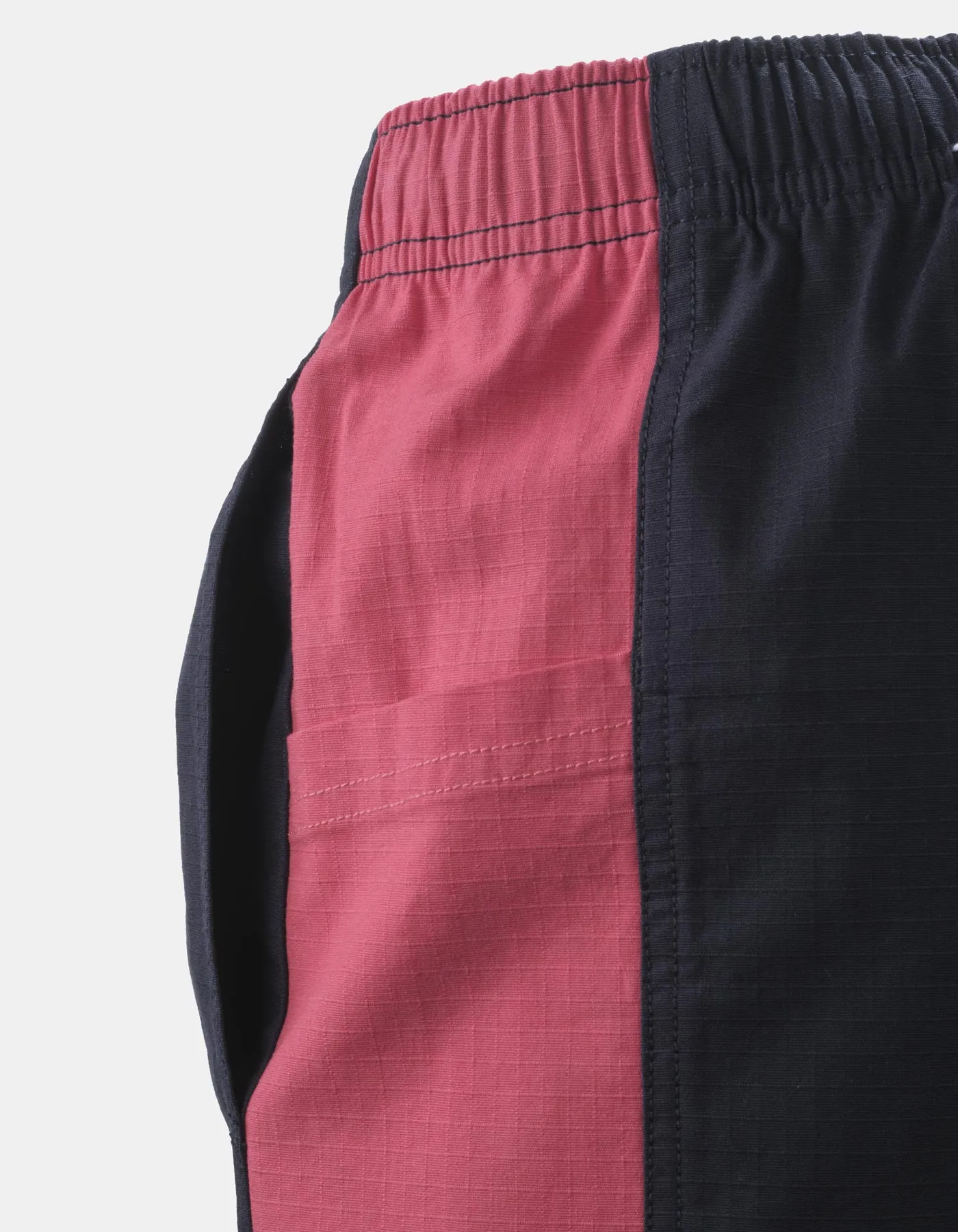 Station Shorts 3" Hot Pink