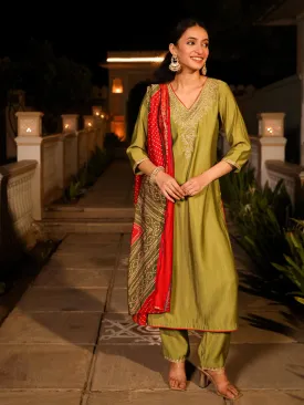 The Swarn Green Zari Embroidered Viscose Kurta Pant And Dupatta With Mirror Work