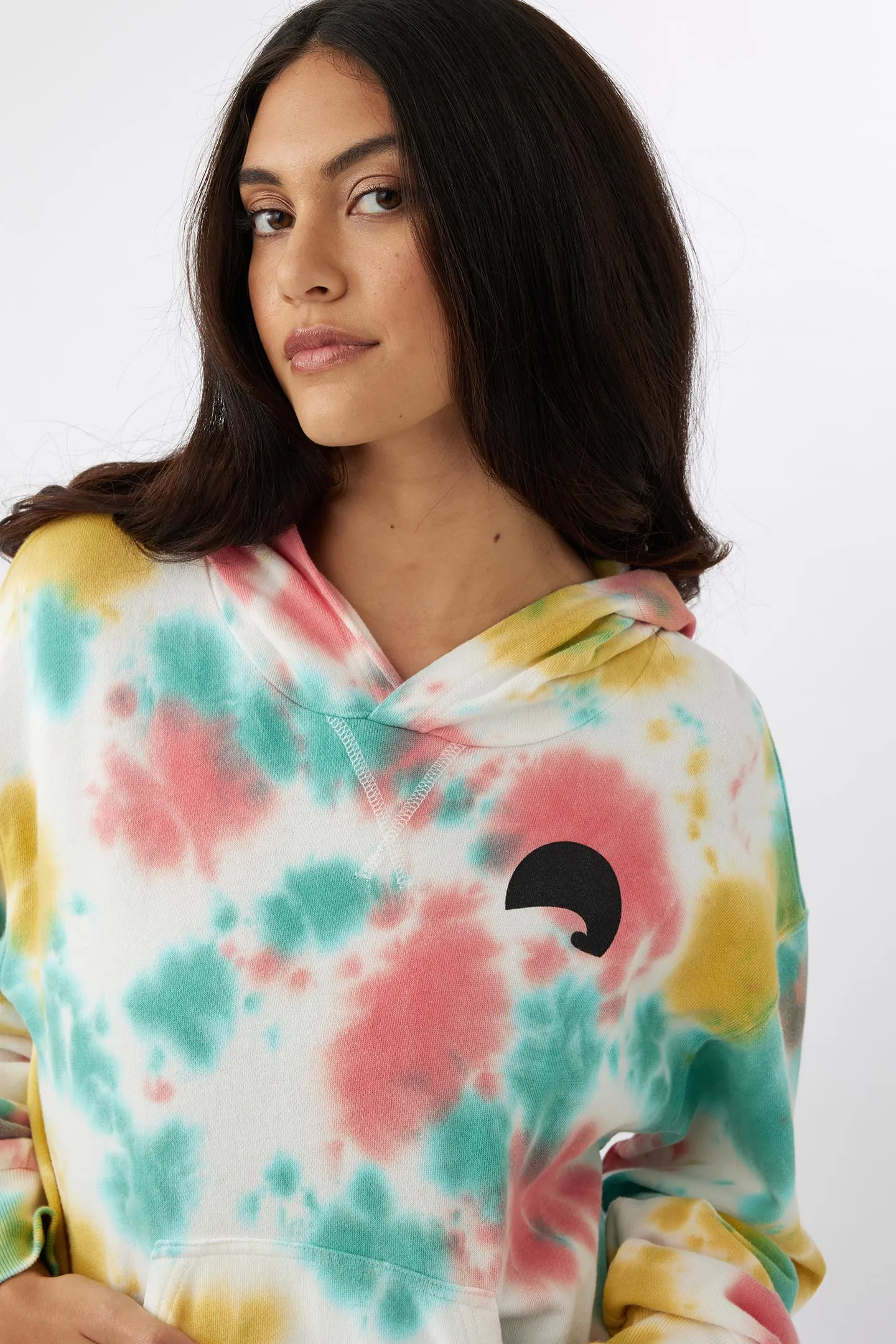 WOMEN OF THE WAVE CURRENTS HOODED PULLOVER